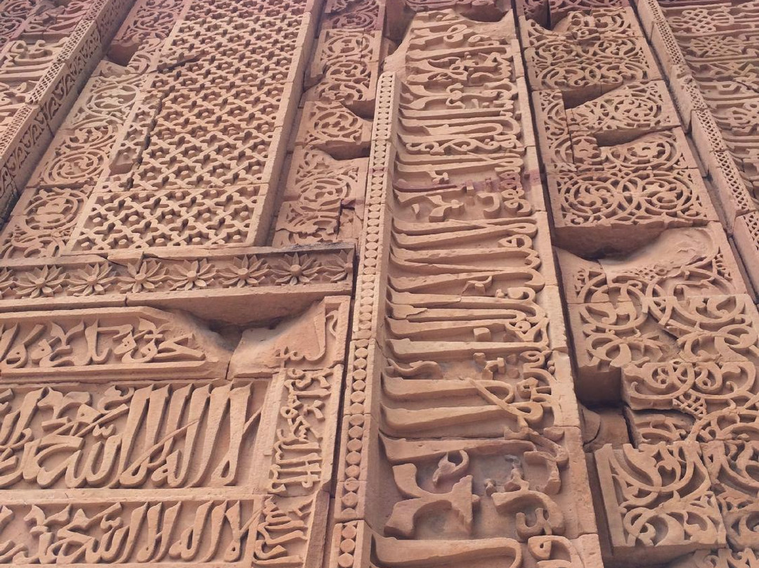 Qutub Khan's Tomb景点图片