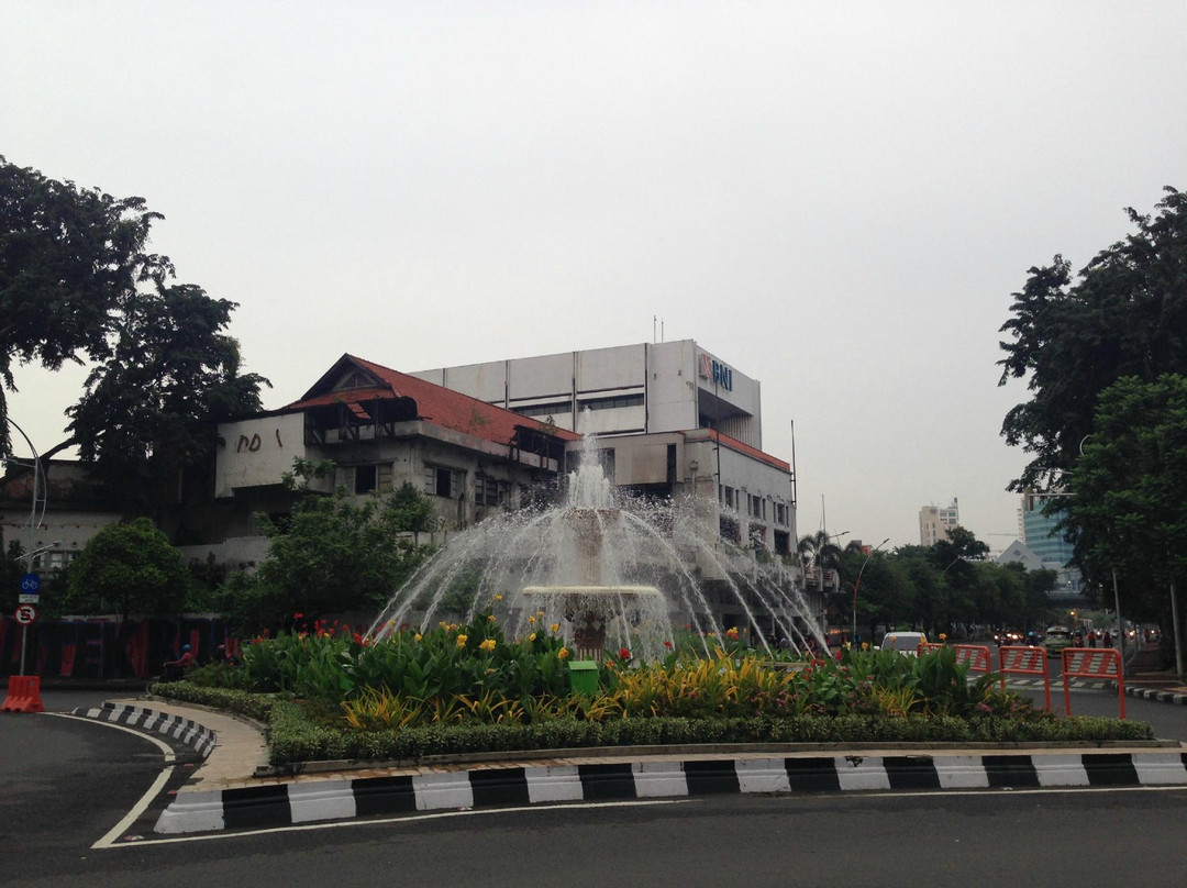 Balai Pemuda景点图片