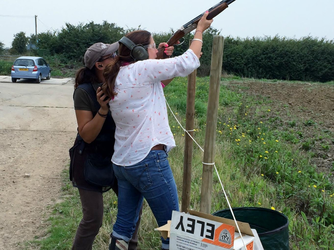 Frock Stock and Barrel Clay Pigeon Shooting School景点图片