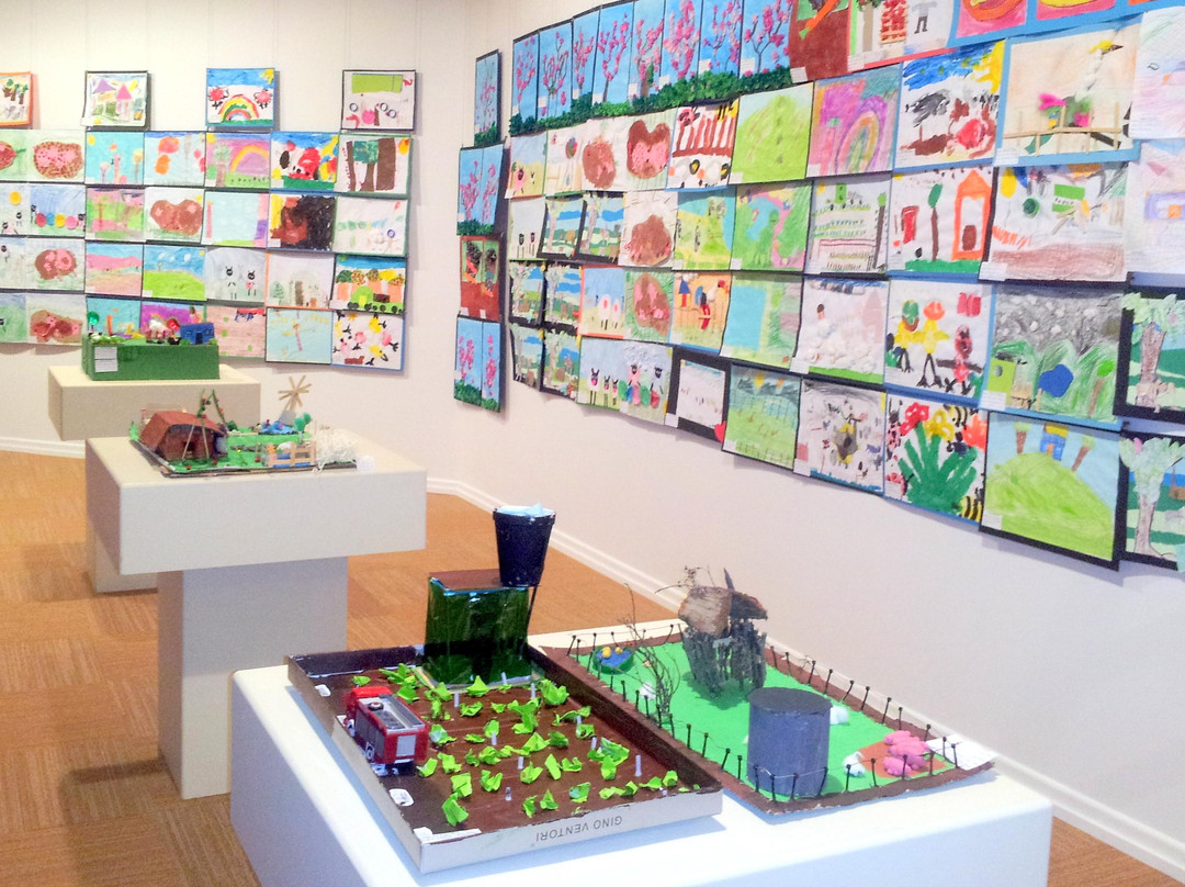 Stanthorpe Regional Art Gallery景点图片