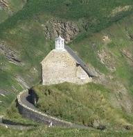 St Nicholas Chapel-伊尔弗勒科姆必去景点