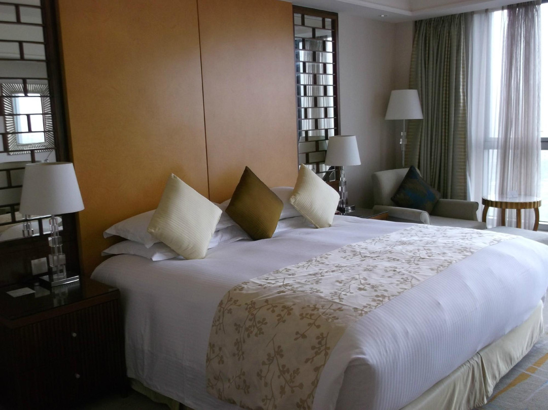 上海東錦江希尔顿逸林酒店主图