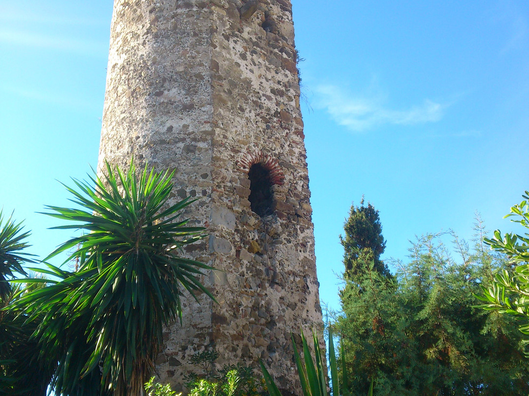 Torre de Banos o Casasola景点图片