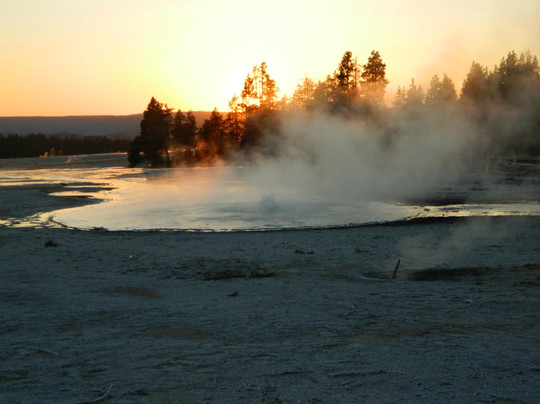 Lava Creek Adventures-西黄石镇必去景点
