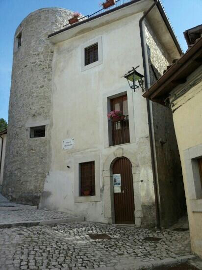 Villetta Barrea, Museo Della Torre景点图片