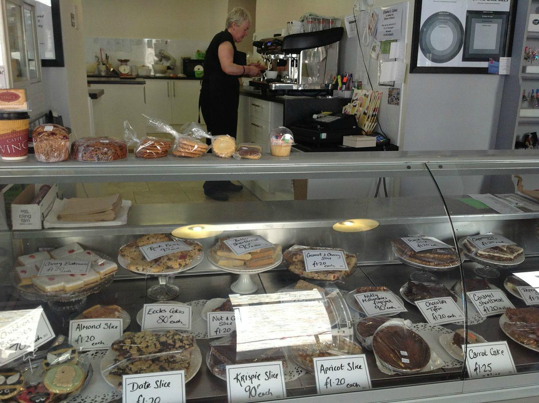 Edwina's Cakes