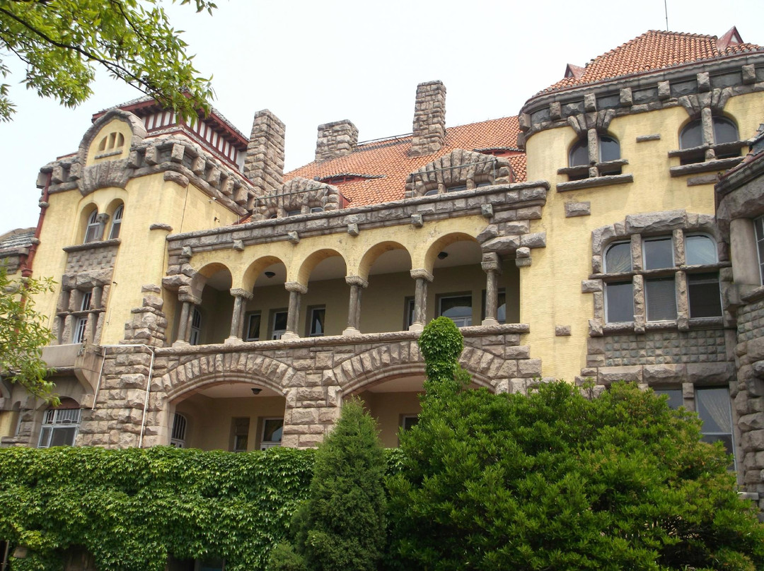 青岛德国总督楼旧址博物馆-青岛市必去景点