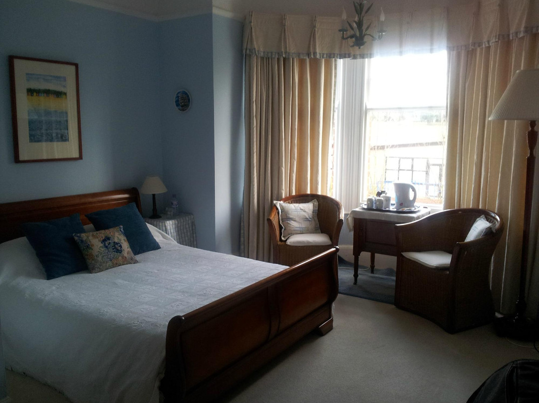 Deepdene House