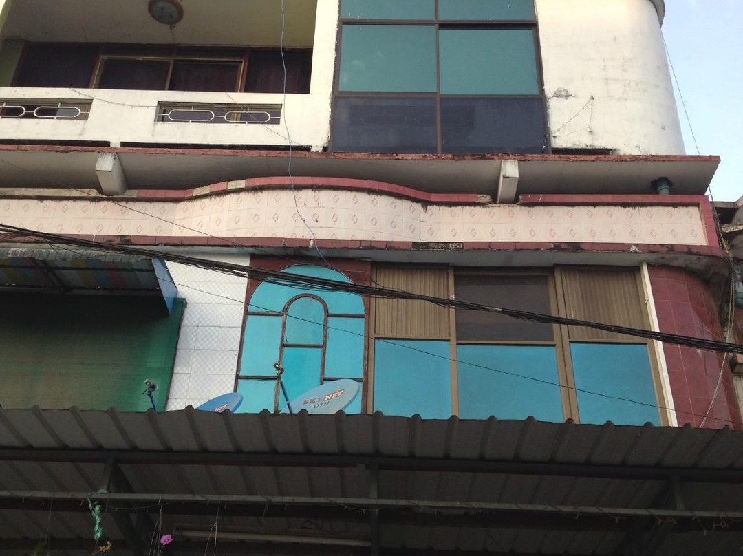 Golden Sky Guesthouse