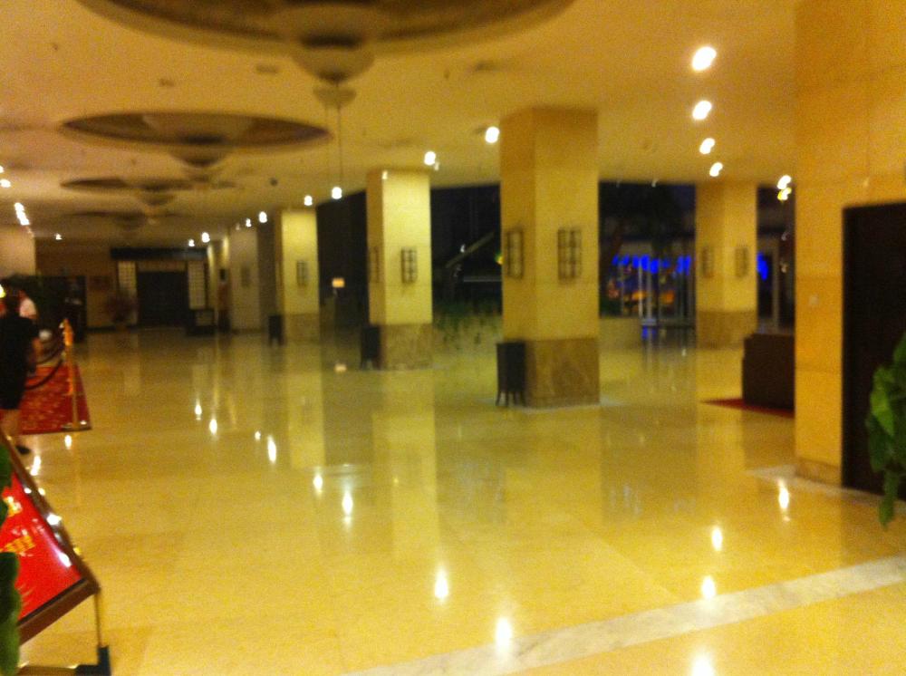 蓝海大饭店（青岛石油大学店）-客卧