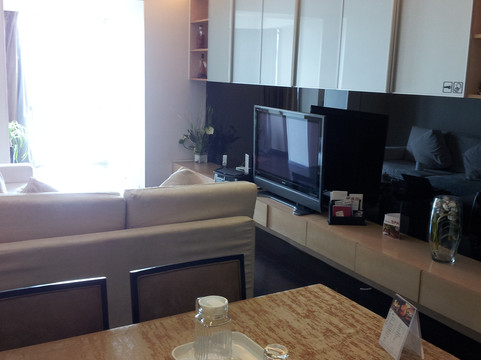 青岛豪森府邸国际酒店(万象城五四广场店)主图