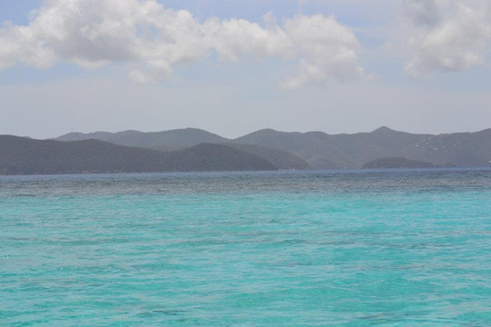 Aqua Blue Charters-夏洛特阿马利亚必去景点