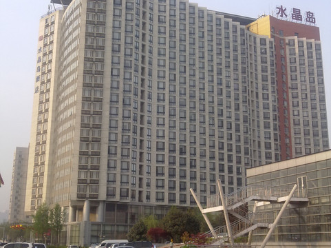 西安水晶岛酒店（省体育馆地铁站高新万达ONE店）主图