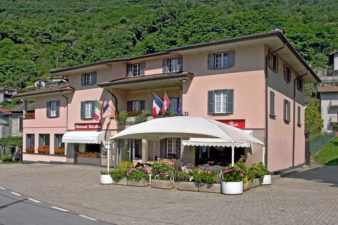 Albergo Del Mera-官方