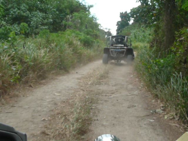 Buggy Fun Vanuatu-维拉港必去景点