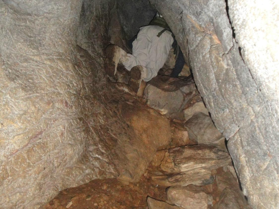 Cueva de la Mora景点图片