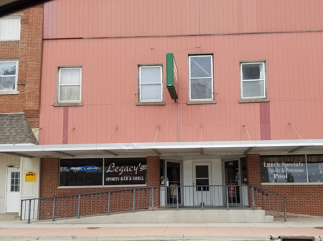 Quasqueton餐馆和美食-Legacy's Sports Bar and Grill