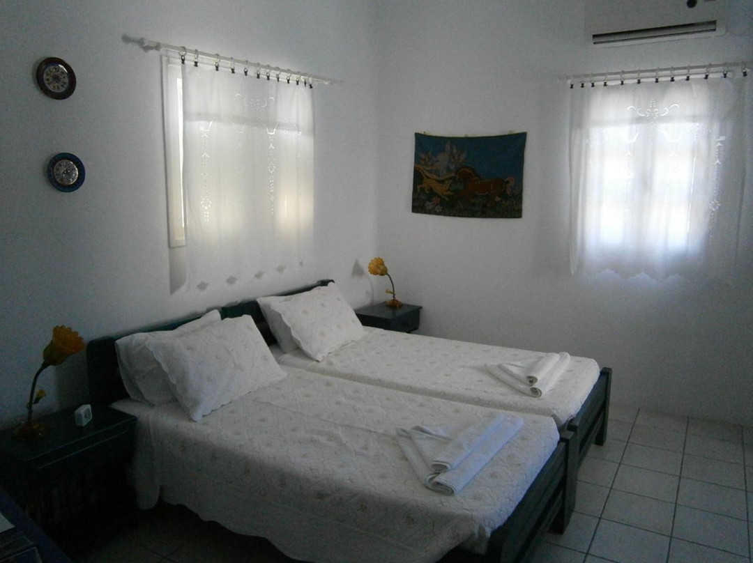 Elianna Studios