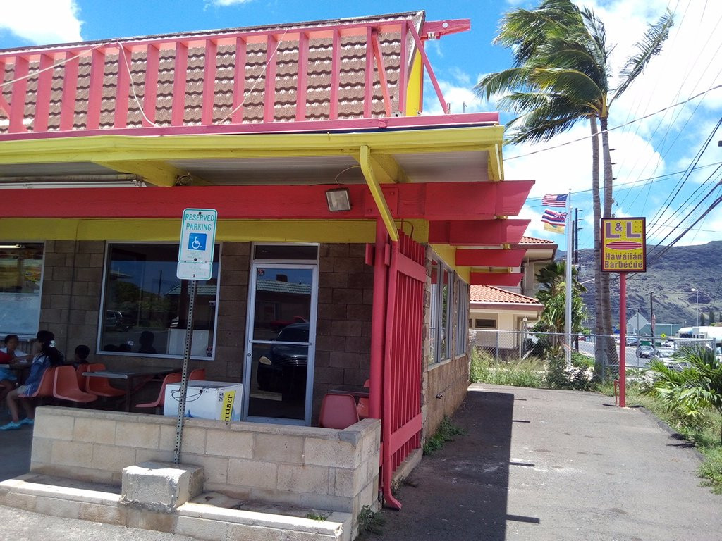 L & L Hawaiian BBQ