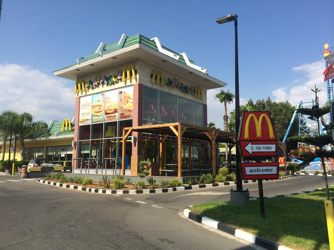 Kato Polemidia餐馆和美食-McDonald's