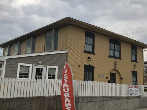 汉尼拔河畔旅馆主图