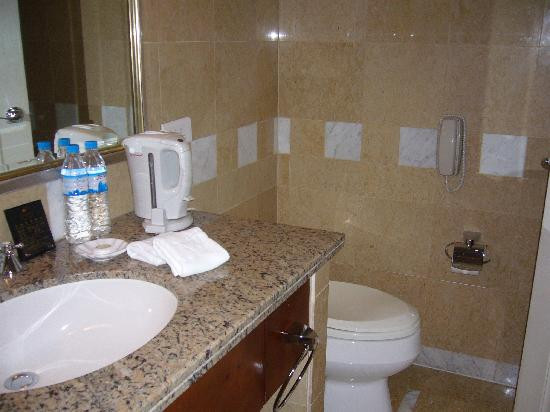 昆明佳华广场酒店主图