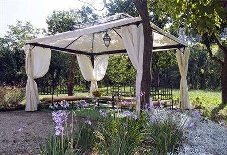 Majestic Palace Hotel