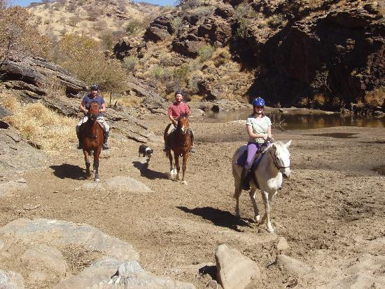 Equitrails Namibia-温德和克必去景点