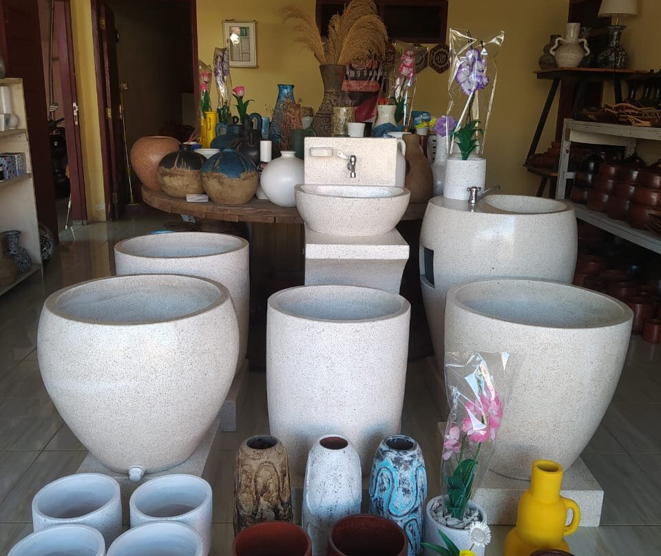 Artshop Kodong Sasak-Kediri必去景点