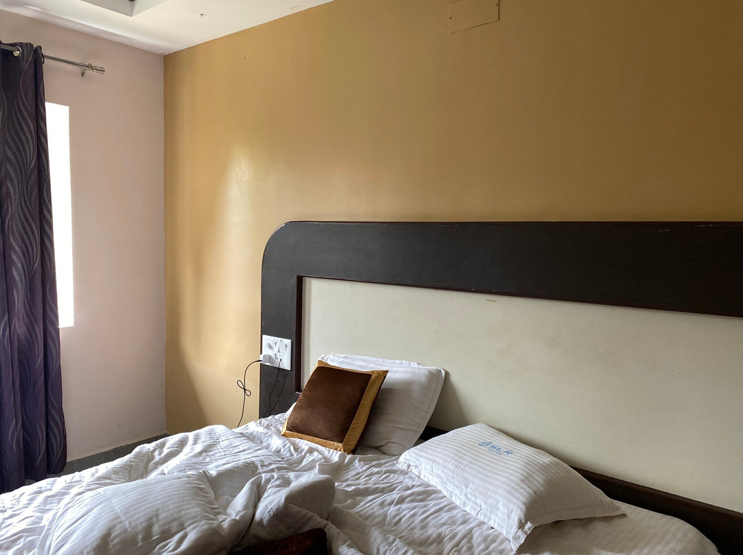 Silverline Retreat Hotels主图