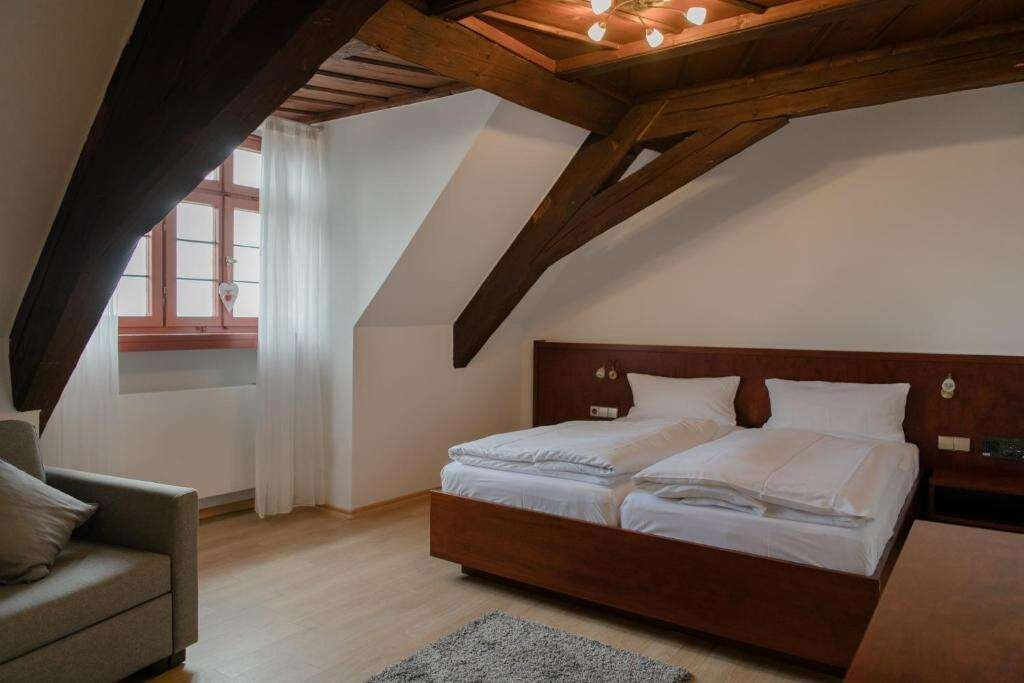 Schloss Liebenstein - Hotel & Restaurant主图