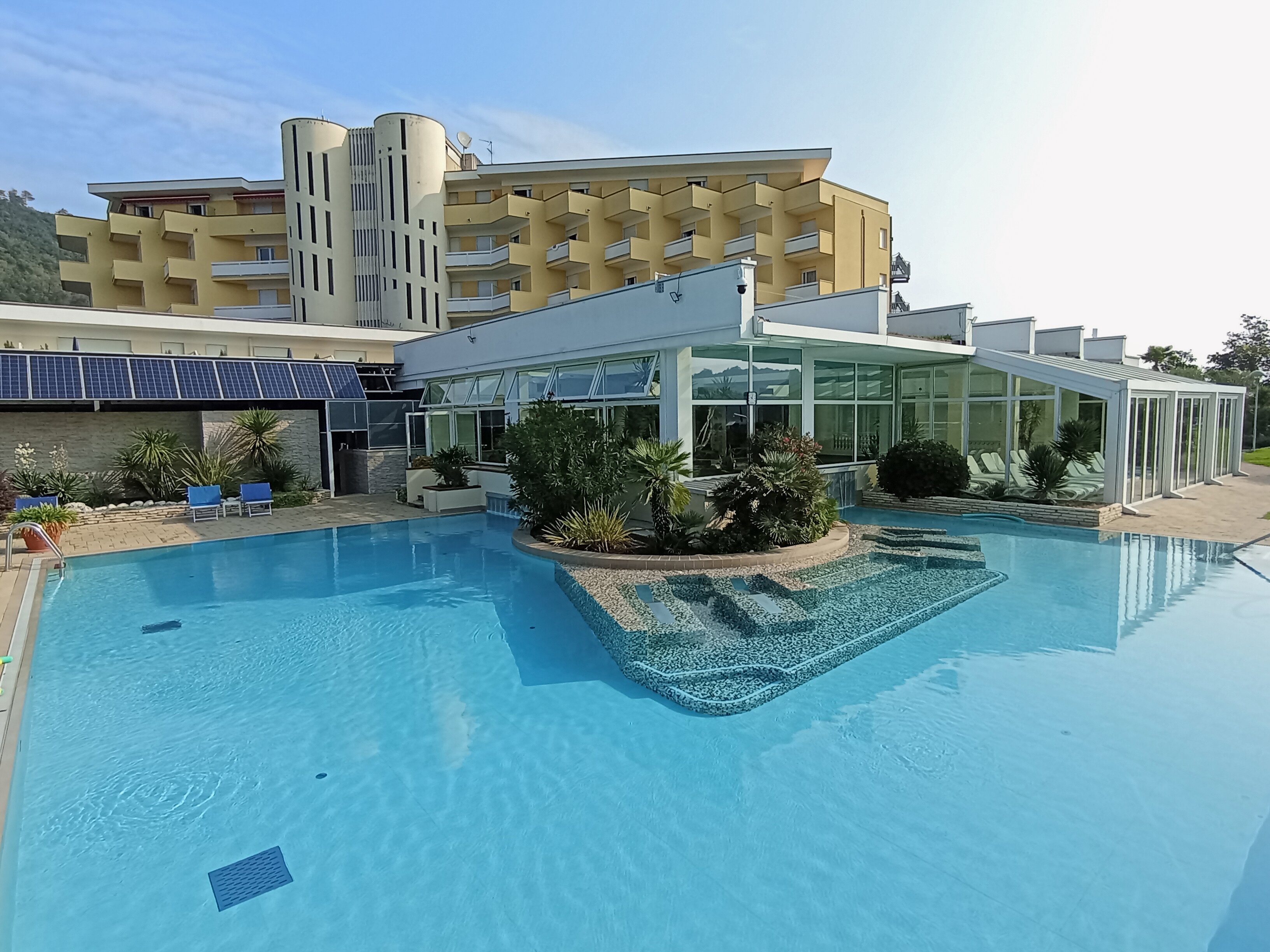Hotel Terme Leonardo-泳池