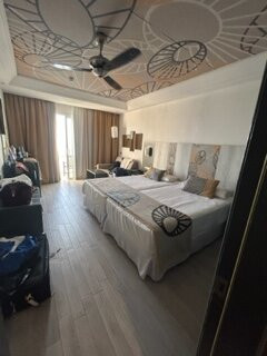 Hotel Riu Vistamar主图