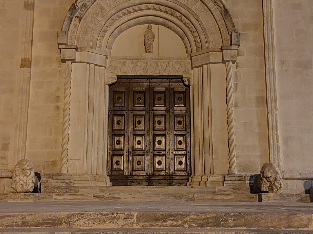 Chiesa di San Pietro a Coppito-拉奎拉必去景点