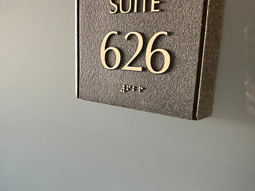 Embassy Suites by Hilton Denver Central Park主图