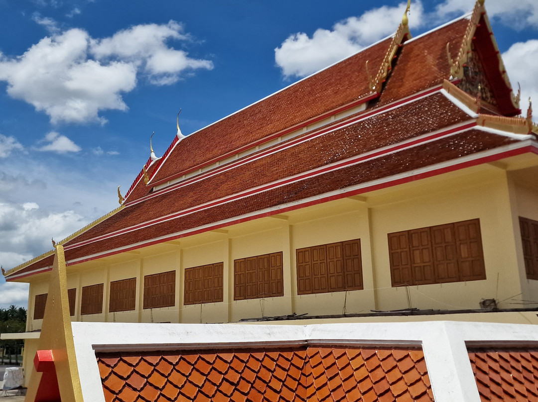 Wat Charoen Sukharam Worawihan-挽坤弟必去景点