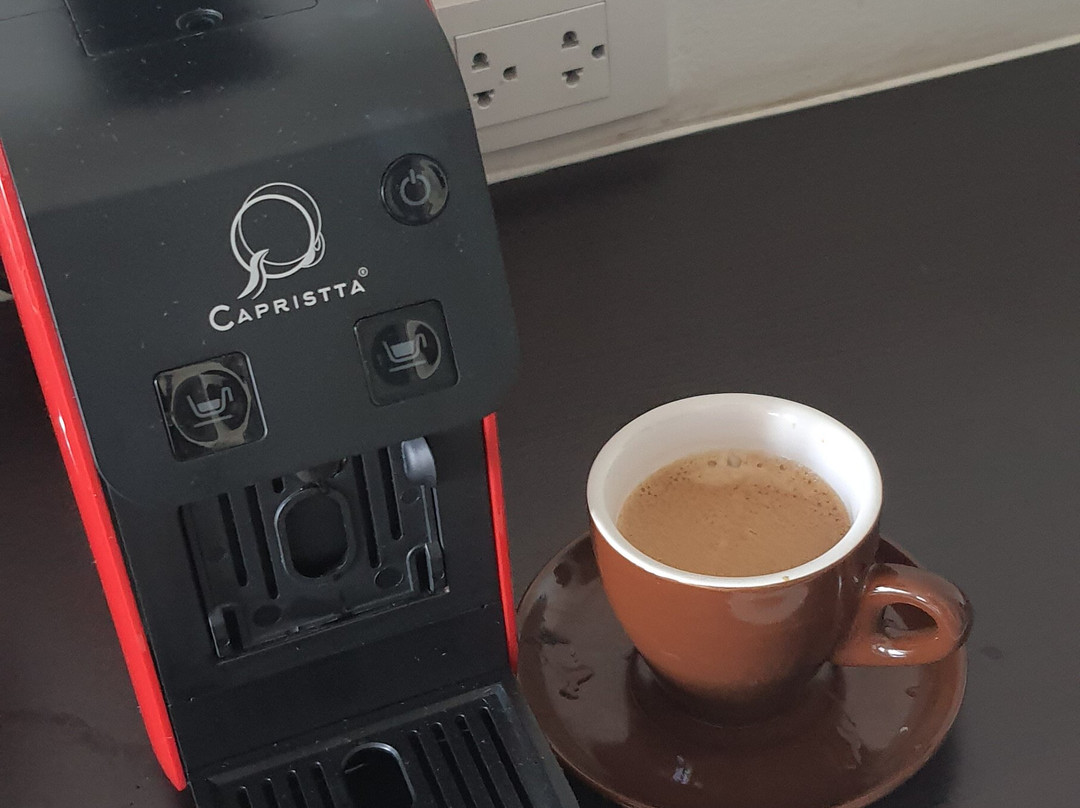 班布乌隆他尼大酒店主图