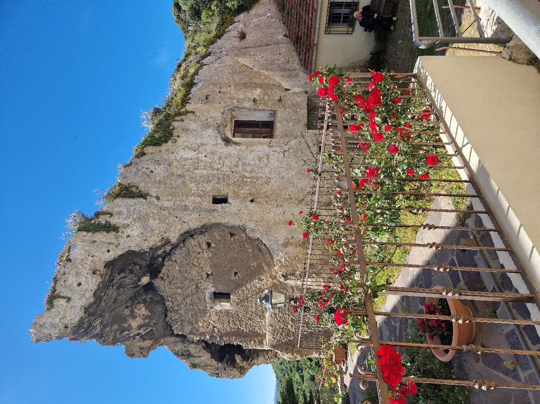 Domus De Janas-Sedini必去景点