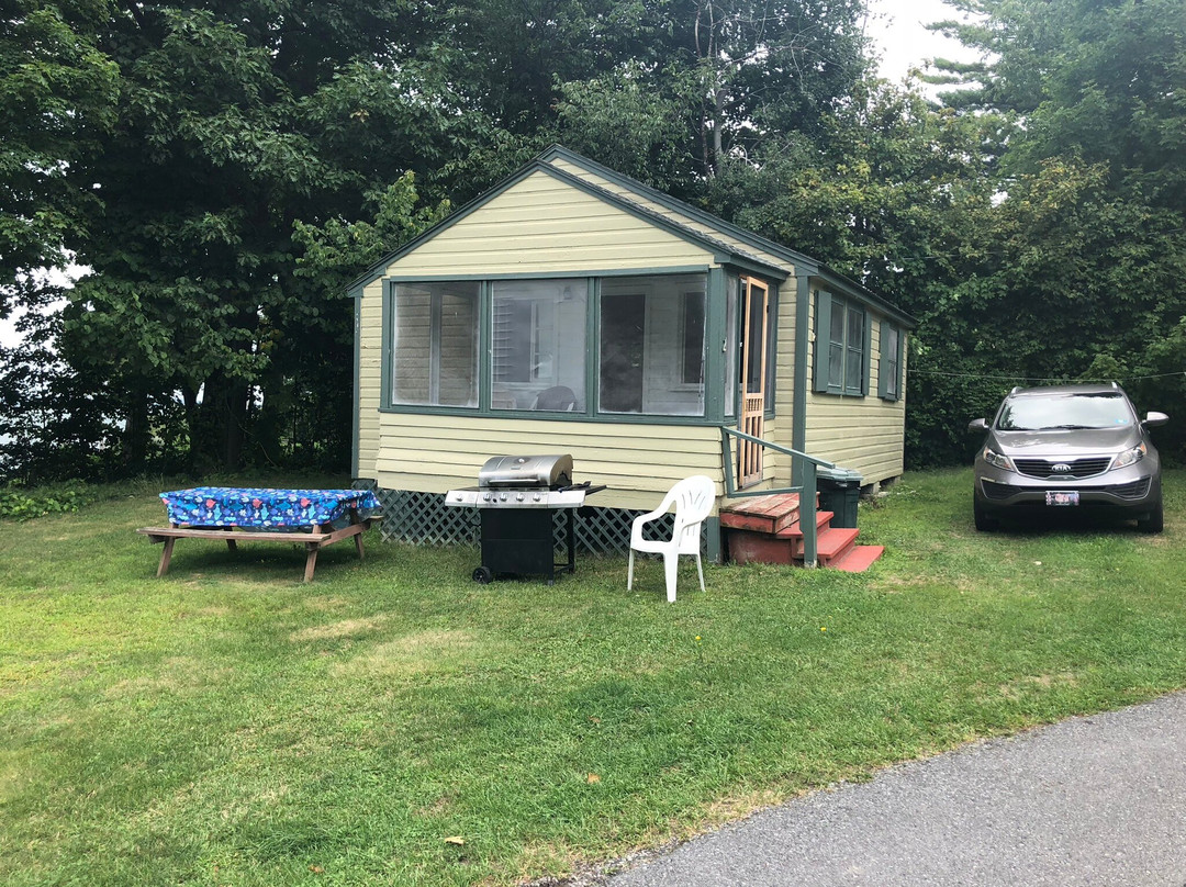 Fair Wind Motel & Cottages主图