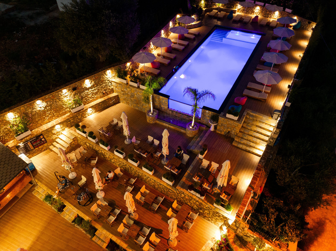 Hotel Memmaj