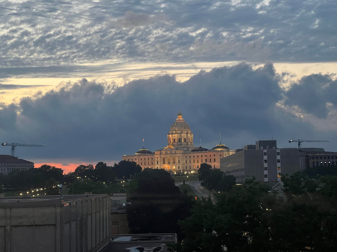 Celeste Of St Paul Hotel + Bar主图