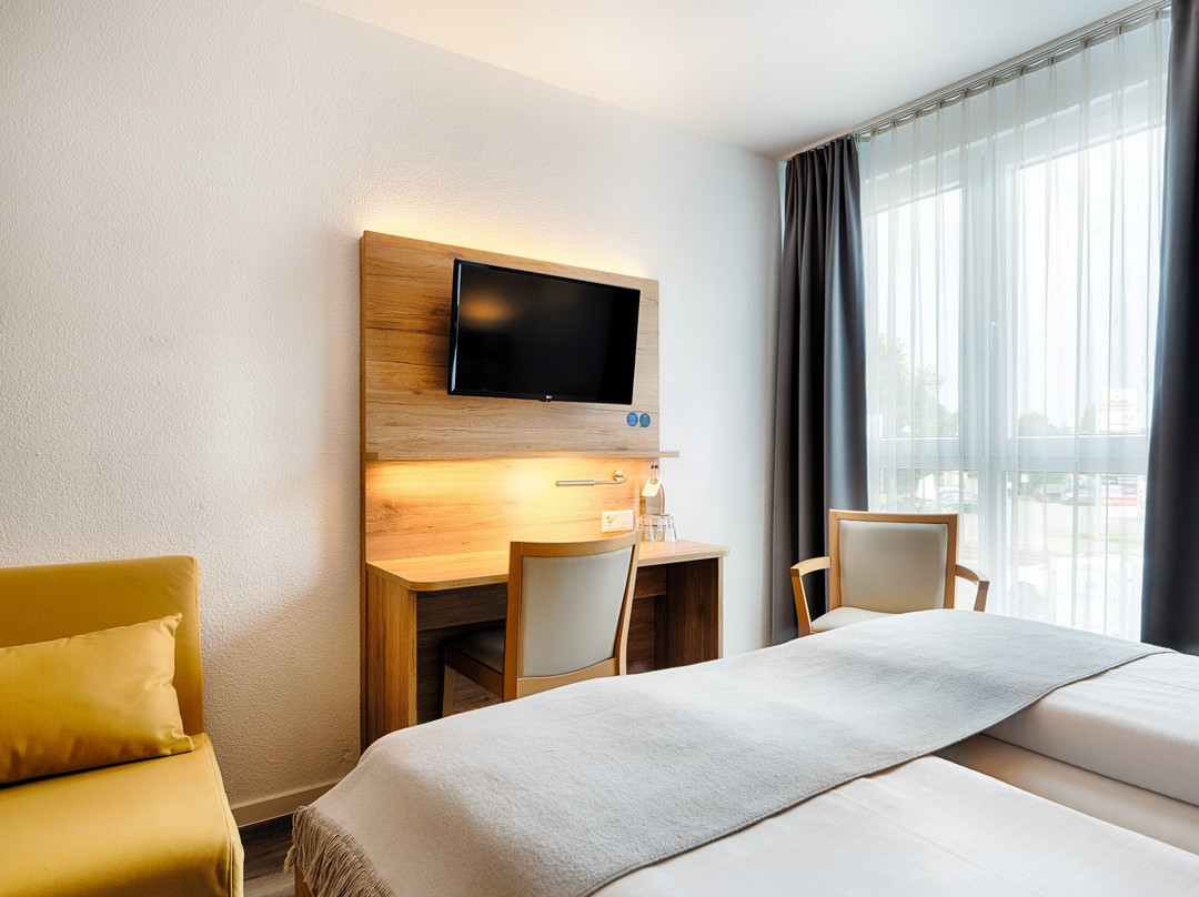 柏灵商业酒店主图