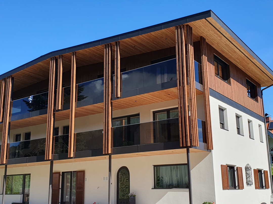 Valdaora di Sopra酒店住宿-Haus Gruner