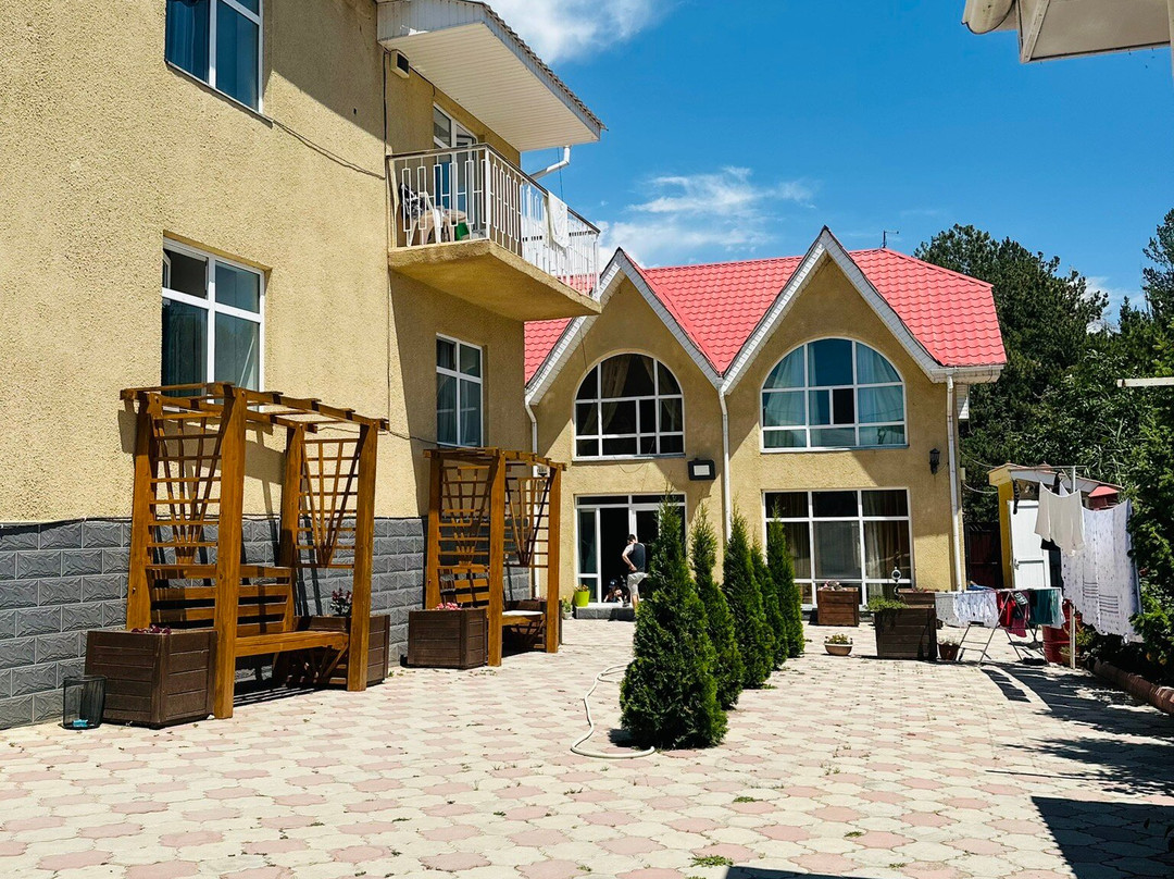 Tan Nuru Guest House主图