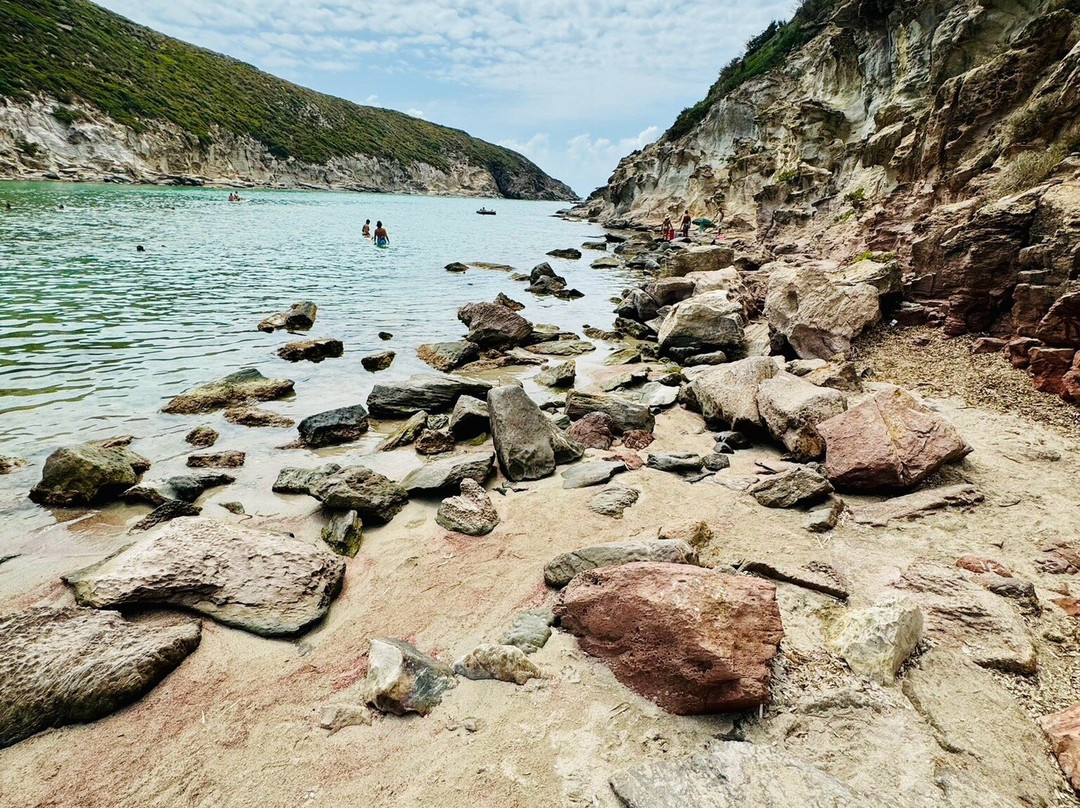 Spiaggia Cala Lunga-Calasetta必去景点