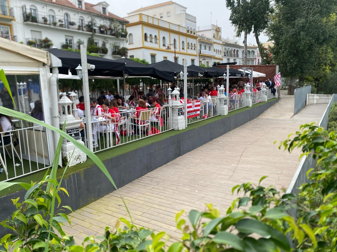 Kiosco De Las Flores