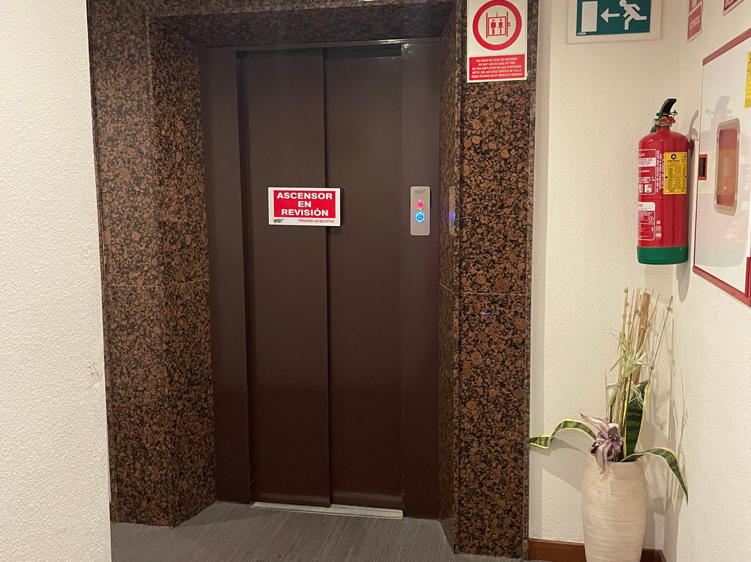 玛莎国际酒店主图