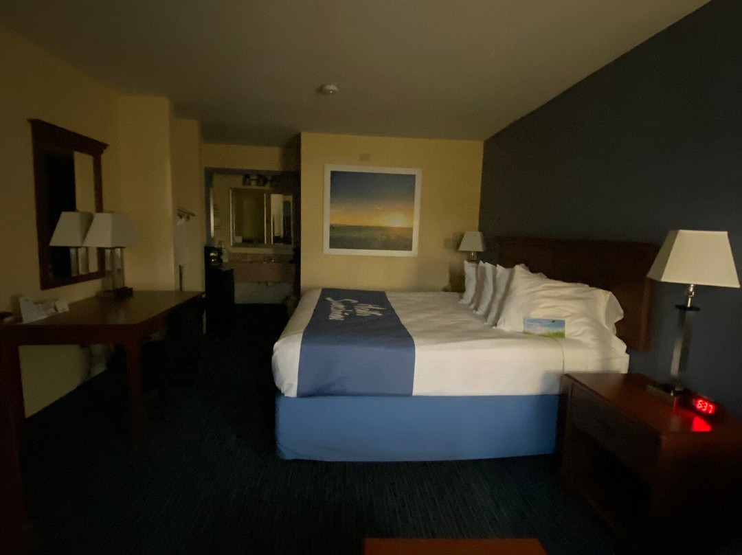 Days Inn by Wyndham Ripley主图