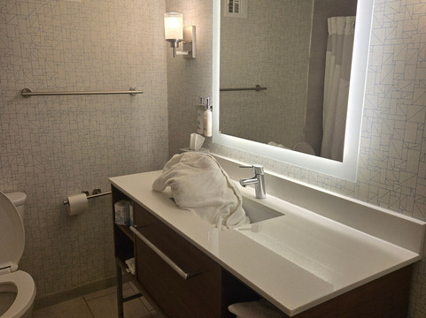 智选假日套房酒店斯普林菲尔德主图