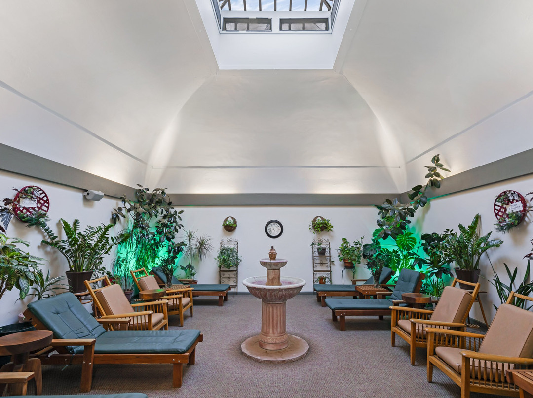 Yampah Spa And Vapor Caves-格伦伍德温泉必去景点